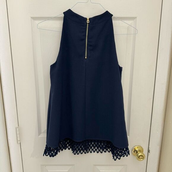 Sail to Sable Scalloped Edge Sleeveless Blouse Size Small Navy Blue Preppy - Picture 2 of 5
